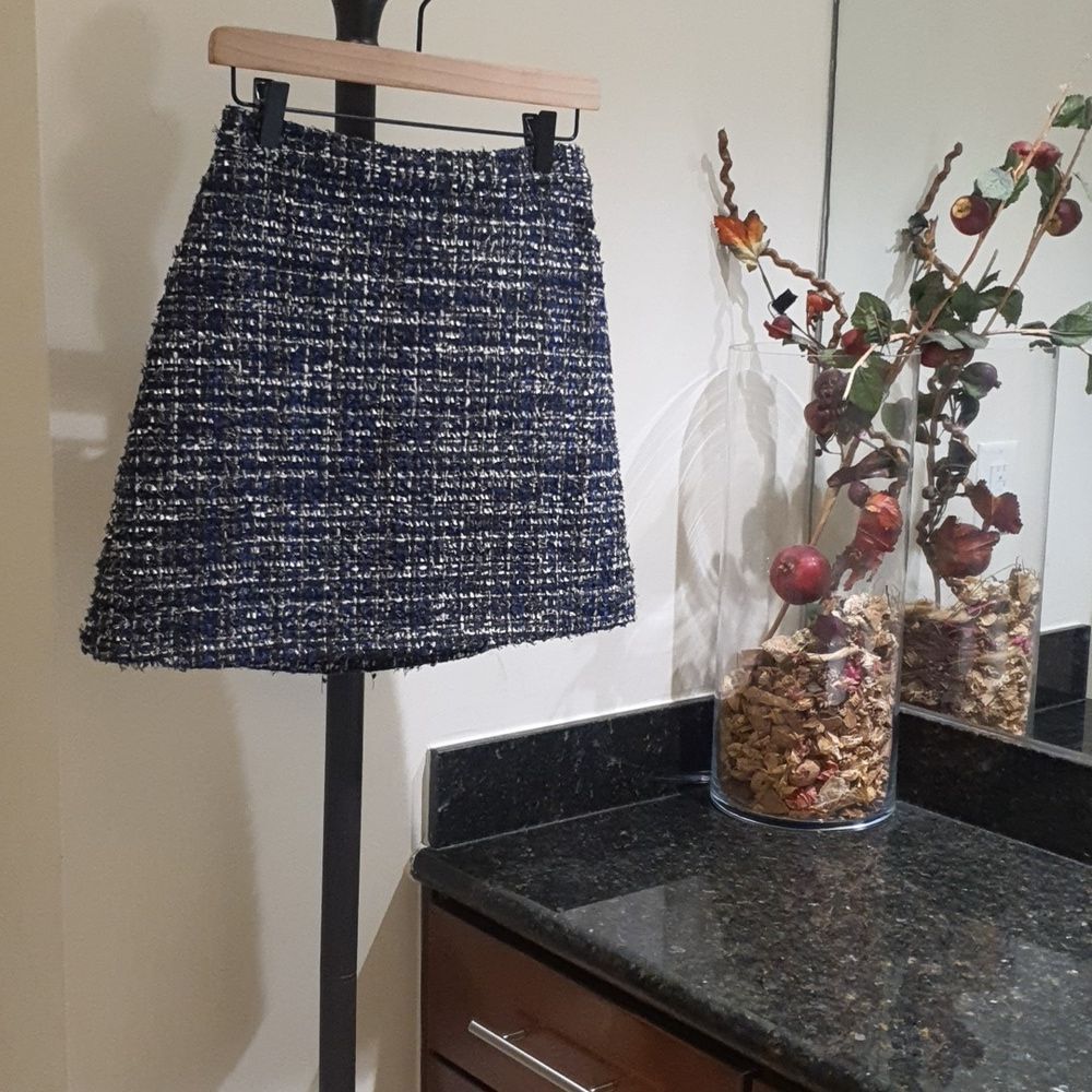 Alice and Olivia Tweed Mini Skirt Black Chain Size 0